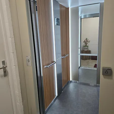 Cosy Pres De Sceneo Et Auchan Au Dessus Du Fleuriste Bellafleur Apartmán Longuenesse